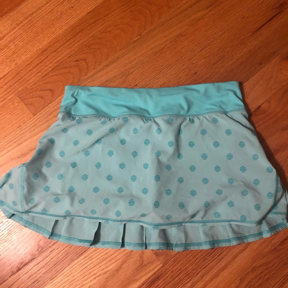 Lululemon Running / Tennis Skirt Size 6- Blue